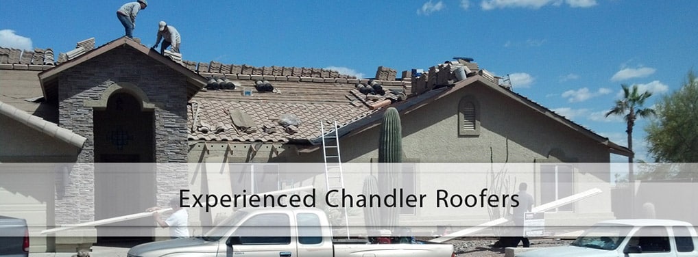 Picture of our experienced roofers working on a Chandler roof